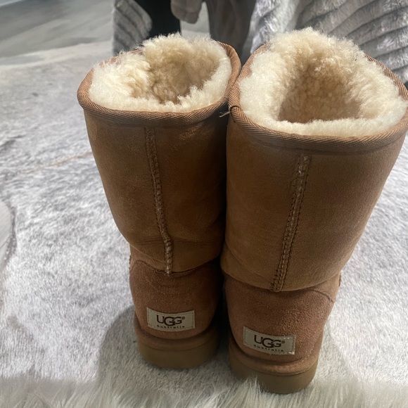 Chesnut calf high Ugg boots - Picture 6 of 6